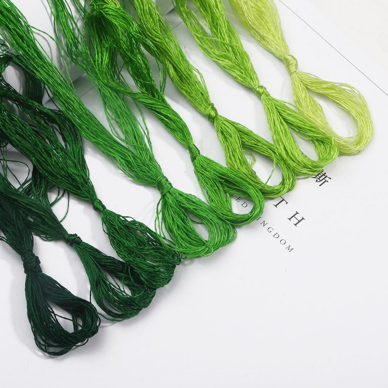 8 tk/partii Värvide segamine Vastupidav Birght Värvid Ristpistes niit Puuvillane Tikand Niit Õmblustokkid Niidikomplekt Õmblustööriistad