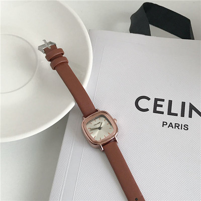 Naiste kandiline käekell - nahast rihmaga