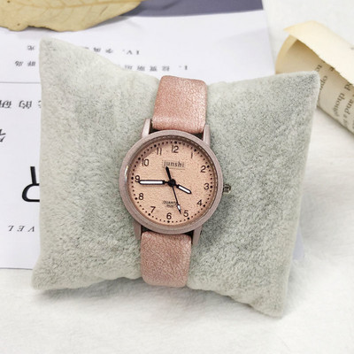 Μοντέρνο γυναικείο ρολόι με στρογγυλό σχήμα - πολλά χρώματα