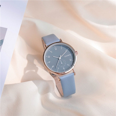 Vandeniui atsparus moteriškas laikrodis su odiniu dirželiu