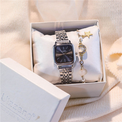 Naiste elegantne hõbedane käekell