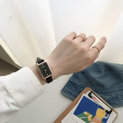 Γυναικείο ρολόι με δερμάτινο λουράκι - πολλά χρώματα