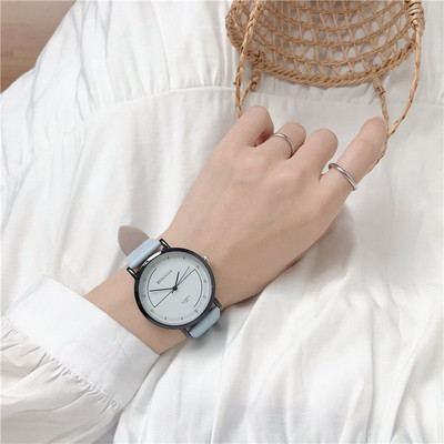 Casual ženski sat - okruglog oblika