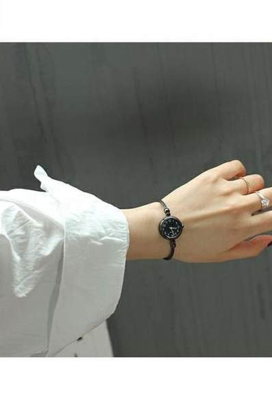 Γυναικείο ρολόι τύπου casual βραχιόλι