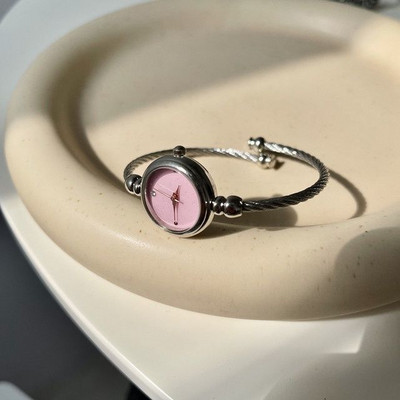 Γυναικείο ρολόι τύπου casual βραχιόλι