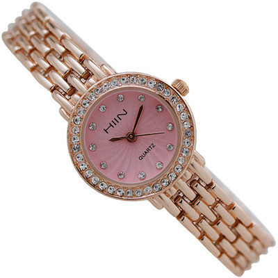 Μοντέρνο γυναικείο ρολόι με πέτρες και μεταλλικό λουράκι