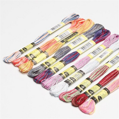 10 χρώματα ανά σετ Ποικιλόχρωμα 6 σκέλη 8 μέτρα ανά κουβάρι Παραλλαγή χρώματος Βαμβακερό κέντημα νήμα Βαμμένο σταυροβελονιά