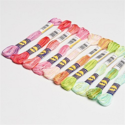 10 χρώματα ανά σετ Ποικιλόχρωμα 6 σκέλη 8 μέτρα ανά κουβάρι Παραλλαγή χρώματος Βαμβακερό κέντημα νήμα Βαμμένο σταυροβελονιά