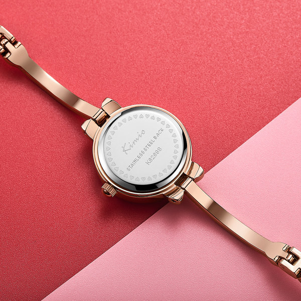 Μοντέρνο γυναικείο ρολόι με στρογγυλό σχήμα