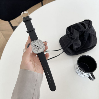 Casual γυναικείο ρολόι με χοντρό λουράκι