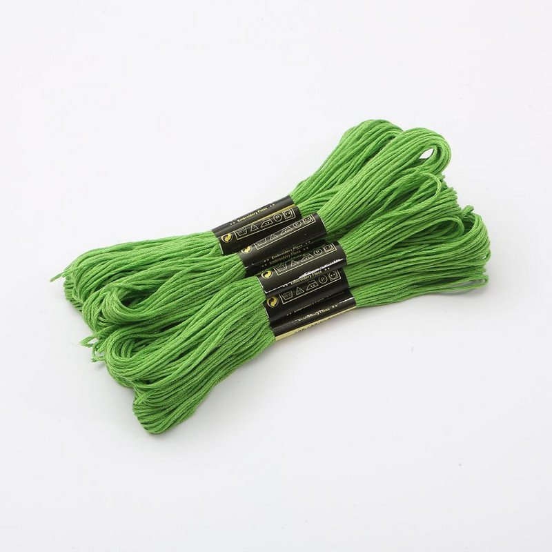 Νέα άφιξη 50 τεμ./παρτίδα Μίξ χρωμάτων Βαμβακερά κουβάρια ραπτικής με σταυροβελονιά Κεντήματα κλωστής νήμα κιτ για εργαλεία ραπτικής για DIY