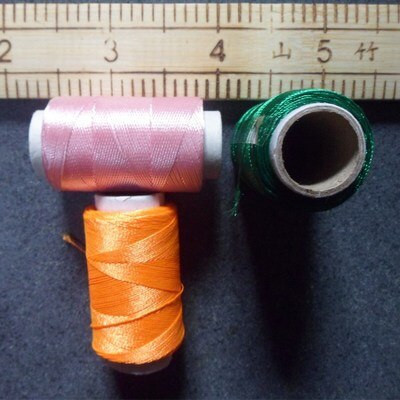 50 tk/partii 12g/tk Mitmevärviline jääsiidist tikkimisniit tikkimisniidi ristpistes siidniidid tikkimisliin