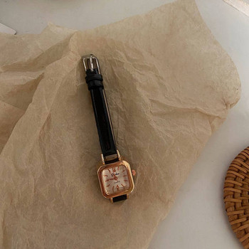 Елегантен часовник с квадратна форма и кожена каишка за жени