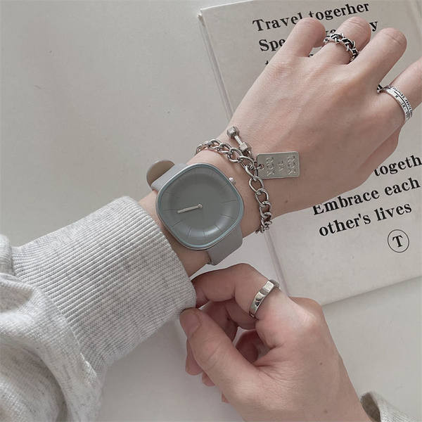 Casual ρολόι σε διάφορα χρώματα