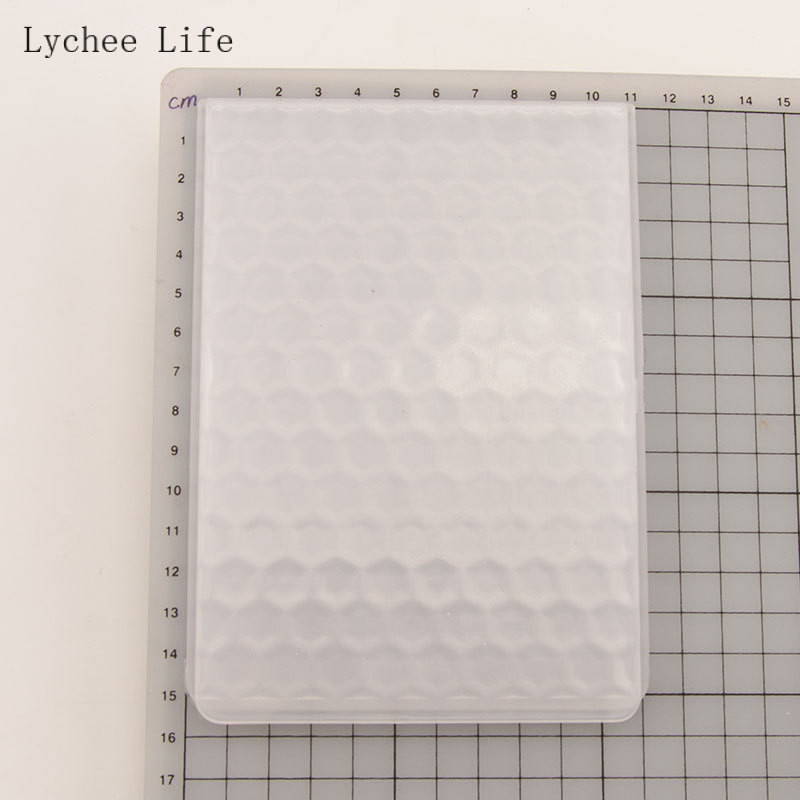 Lychee Life Honeycomb Plastic Embossing Folders For Scrapbooking DIY Template Fondant Cake Photo Album Card Making