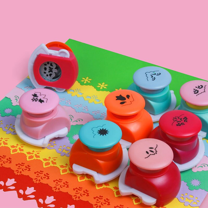 Νέο φανταχτερό ανάγλυφο γωνιακό χαρτί εκτύπωσης καρτών κοπής Λεύκωμα αποκομμάτων σε σχήμα μικρής ανάγλυφης συσκευής Hole Punch Kids Handmade Craft