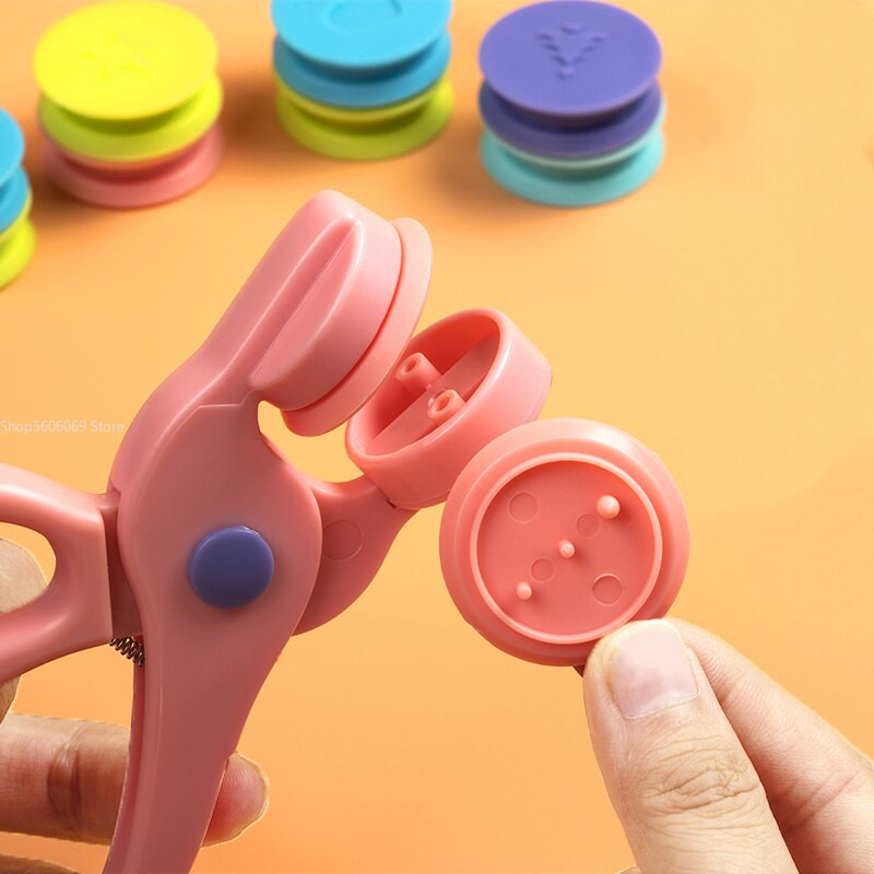 „Pasidaryk pats“ įspaudimo mašina Rankų darbo kūrybiniai gaminiai Studentų rankų darbo įspaudų gaminiai įspaudimo mašina