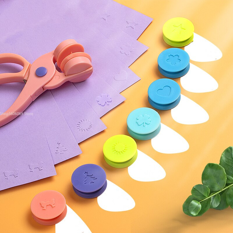 „Pasidaryk pats“ įspaudimo mašina Rankų darbo kūrybiniai gaminiai Studentų rankų darbo įspaudų gaminiai įspaudimo mašina