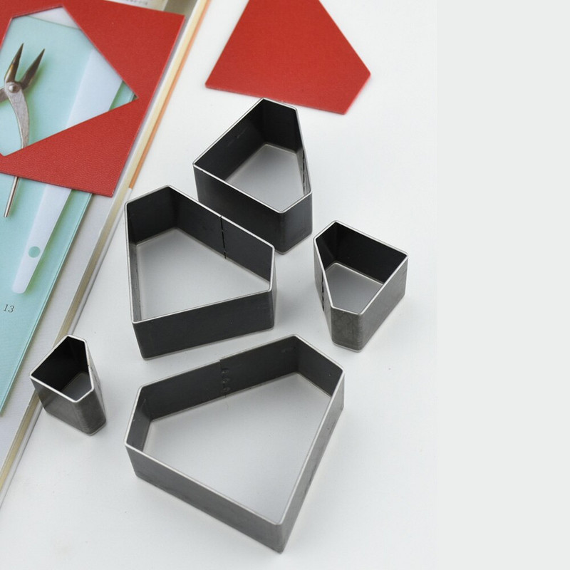 Cutter de piele Lama de otel japonez fara placa de lemn