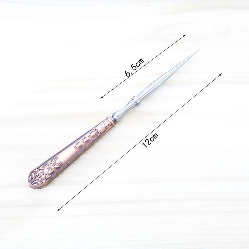 Retro ümmarguse auguga punane iidne hõbedane tiib 12 cm punane iidne tiib ja hõbedane tiib meisterdamiseks tikkimiseks.