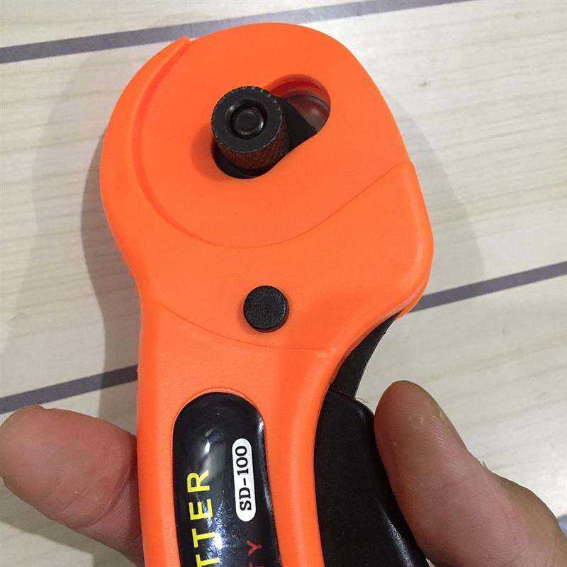 Rotacijski rezač tkanine Šivanje Pletenje Prošivanje Tkanina Prošivanje jorgana Izrada kućnih profesionalnih rukotvorina Krojanje