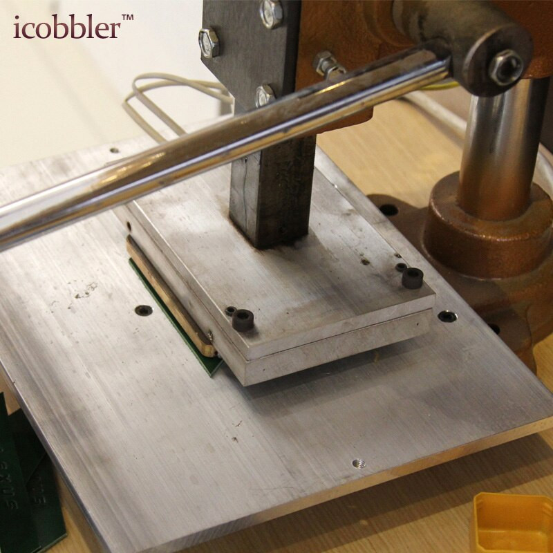 Individualaus dizaino Oda karštos folijos įspaudimas Odos štampavimas Žalvaris Logotipas Spausdinimas Antspaudavimas Folija štampavimo mašina Popierius 120m