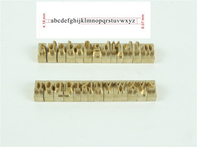 „Time New Roman“ šrifto stiliaus žalvario karštosios folijos štampavimo raidės, remiantis „A“ aukščiu 6 mm