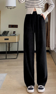 Φαρδύ μοντέλο γυναικείο παντελόνι με τσέπη