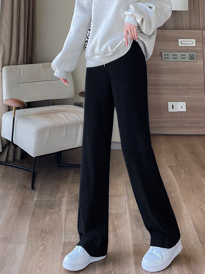 Taskuga vabaaja naistepüksid