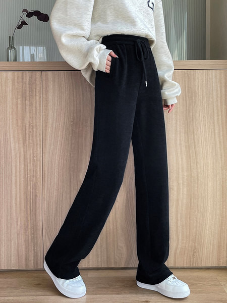 Taskuga vabaaja naistepüksid