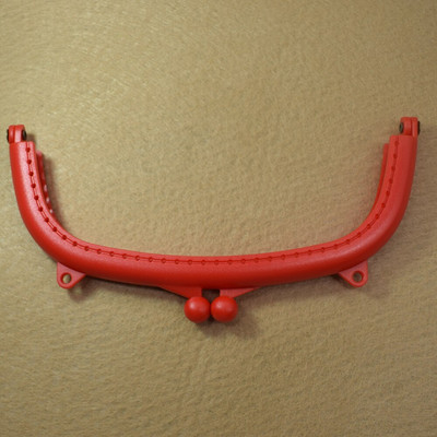 Plastični okvir torbice od smole u boji slatkiša od smole od 16 cm s rupom za torbu za torbu u mješovitim bojama, veleprodaja slatkog ženskog okvira torbice „uradi sam“