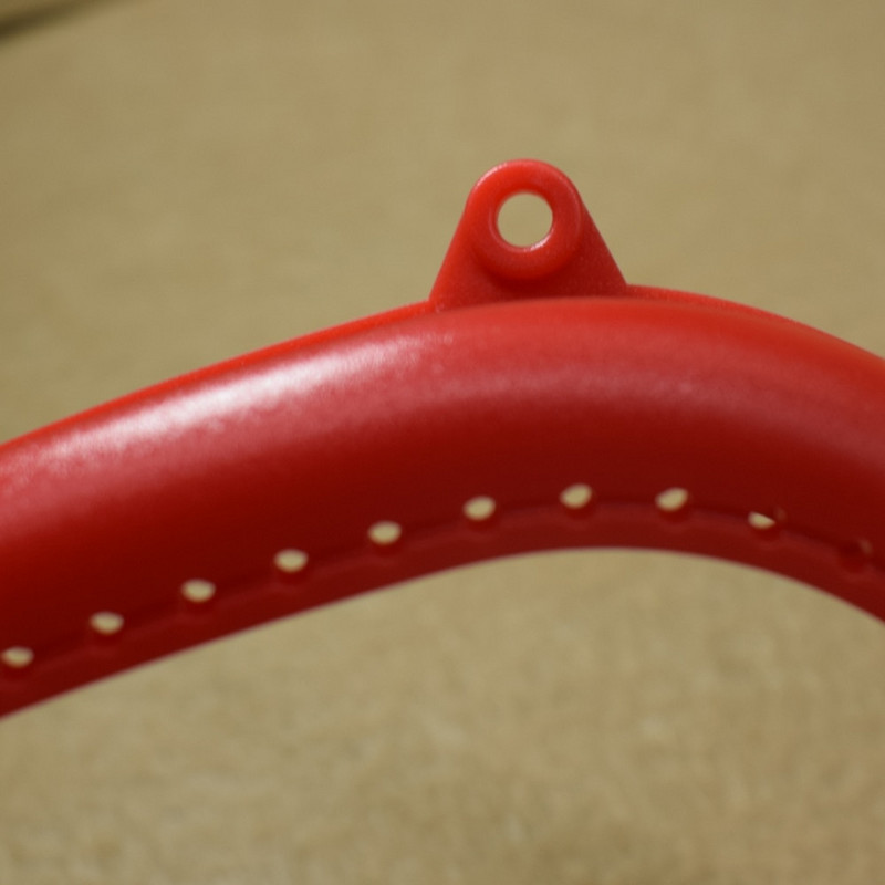 Plastični okvir torbice od smole u boji slatkiša od smole od 16 cm s rupom za torbu za torbu u mješovitim bojama, veleprodaja slatkog ženskog okvira torbice „uradi sam“