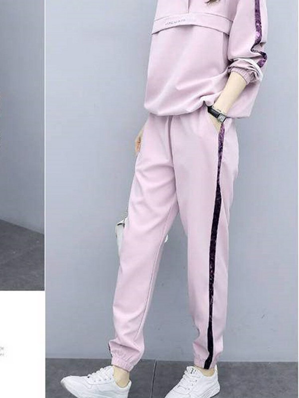 2022 m. rudens Naujas laisvas laisvalaikio sportinis kostiumas moterims Madingi amžių mažinantys dviejų dalių treniruočių drabužiai mergaičių bėgimo kostiumai sportinis kostiumas