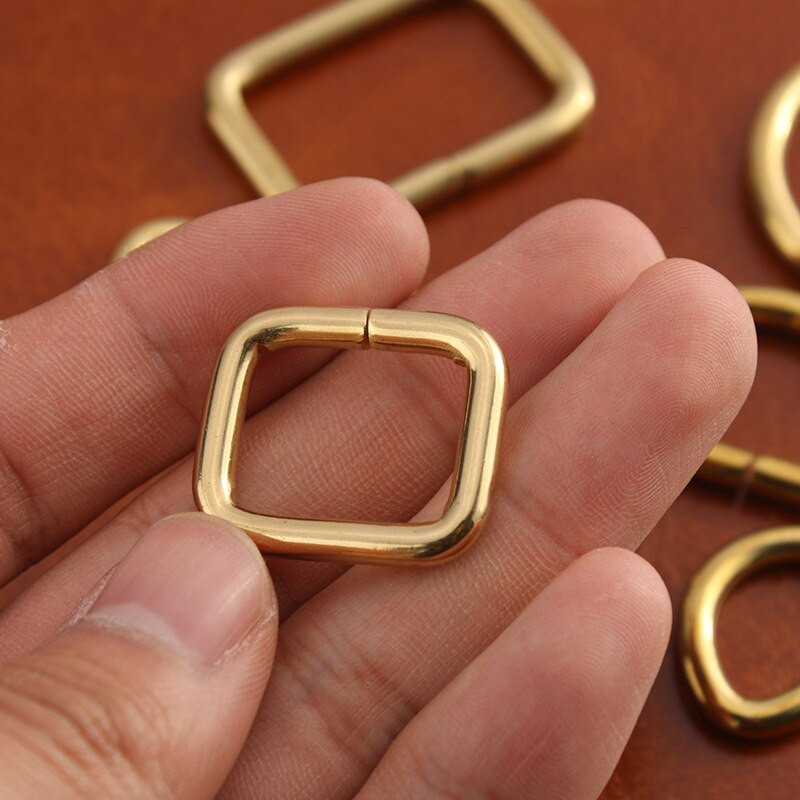 10 бр. D пръстен, плътни месингови катарами, каишка за раница, колан, нашийник за кучета, закопчалка за домашни любимци, закопчалка, закопчалка, кожени занаятчийски чанти, аксесоари