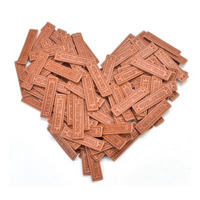 100 tk PU-nahast käsitsi valmistatud sildid Sildid Reljeefsed sildid Tekstiilist nahast sildid Rõivaste jaoks DIY käsitöö Õmblustarvikud