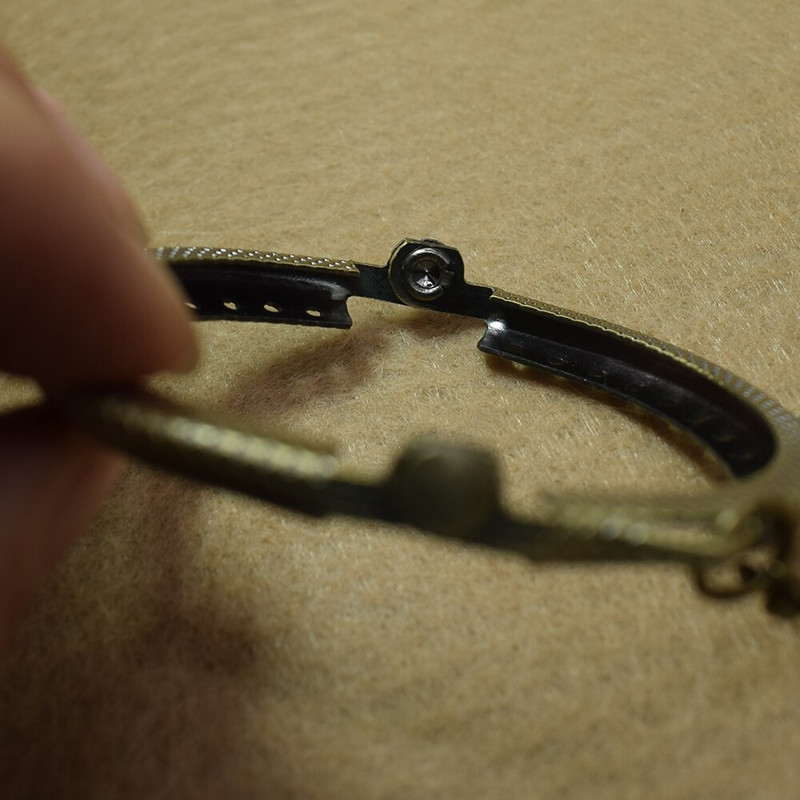 5cm metallraami käepide Suudlusklambri kaar koos võtmehoidjaga koti jaoks Käekott Rahakott isetehtud metallist klambrid Müntide rahakoti raamide käepide