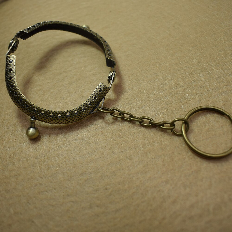 5cm metallraami käepide Suudlusklambri kaar koos võtmehoidjaga koti jaoks Käekott Rahakott isetehtud metallist klambrid Müntide rahakoti raamide käepide