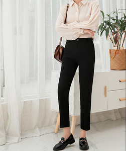 Ležerne hlače - s visokim strukom