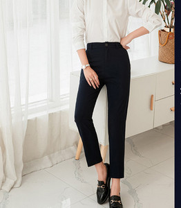 Ležerne hlače - s visokim strukom