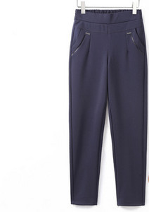 Φθινοπωρινό-χειμωνιάτικο παντελόνι με μεταλλικό στοιχείο και τσέπη