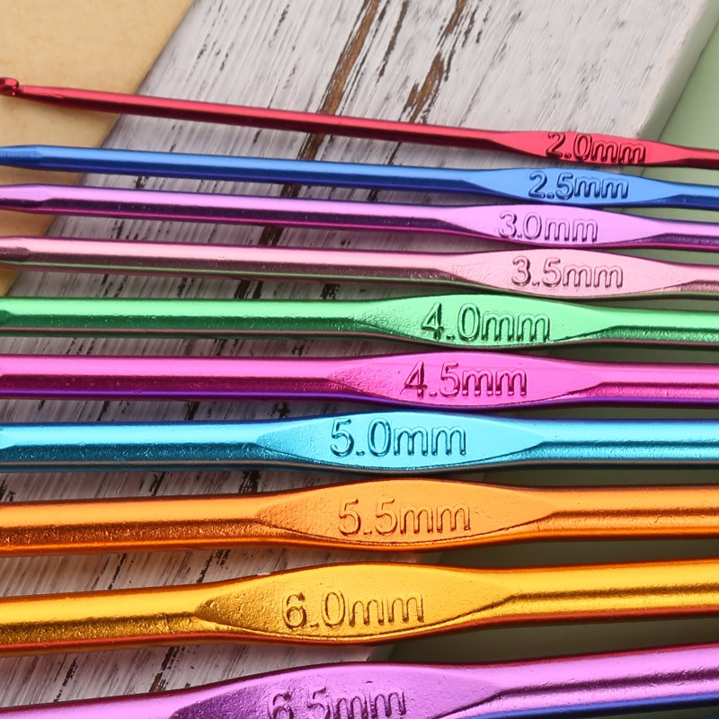 Πολλαπλά μοντέλα Πολύχρωμη λαβή Γάντζοι αλουμίνας Βελόνες πλεξίματος Σετ βελόνες πλεξίματος για ράψιμο με βελονάκι πλέξιμο