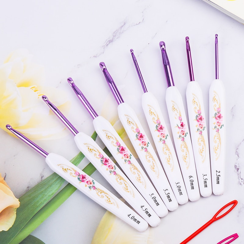 Πολλαπλά μοντέλα Πολύχρωμη λαβή Γάντζοι αλουμίνας Βελόνες πλεξίματος Σετ βελόνες πλεξίματος για ράψιμο με βελονάκι πλέξιμο