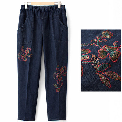 Naiste vabaaja püksid tikandiga