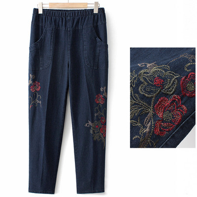 Naiste vabaaja püksid tikandiga