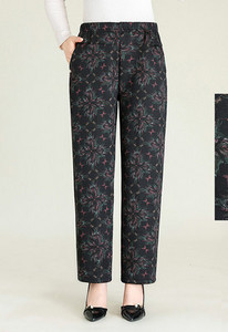 Γυναικείο casual παντελόνι - με φλοράλ μοτίβα