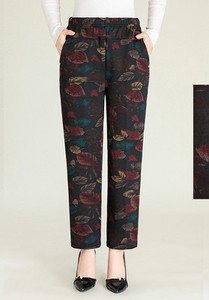 Γυναικείο casual παντελόνι - με φλοράλ μοτίβα