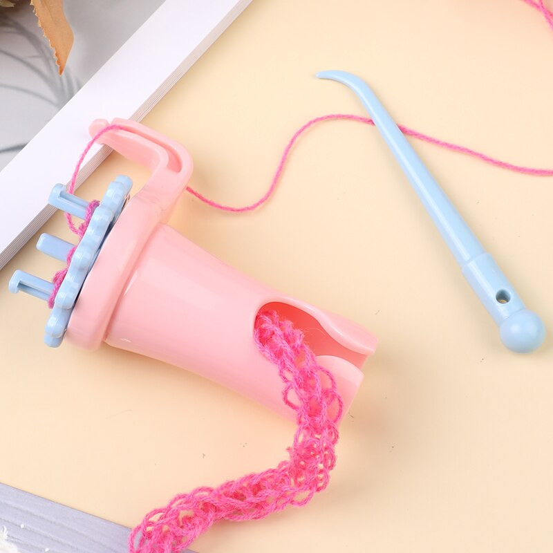TLKKUE Dispozitiv de tricotat cu frânghie de țesut cu fire cu două capete Dispozitiv de tricotat pentru brățară din plastic Dispozitiv de tricotat cu flori, margarete, instrumente de țesut din fire