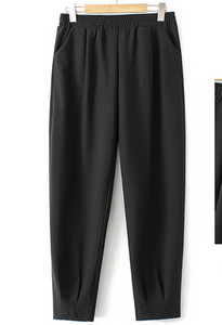 Sportlikud vabaaja püksid kummiku ja taskuga