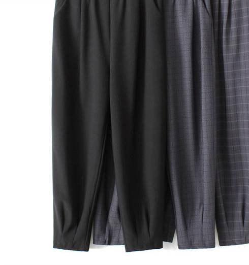 Sportlikud vabaaja püksid kummiku ja taskuga