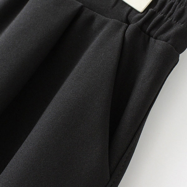 Sportlikud vabaaja püksid kummiku ja taskuga